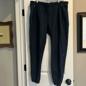 Lululemon Men’s XXL ABC Jogger